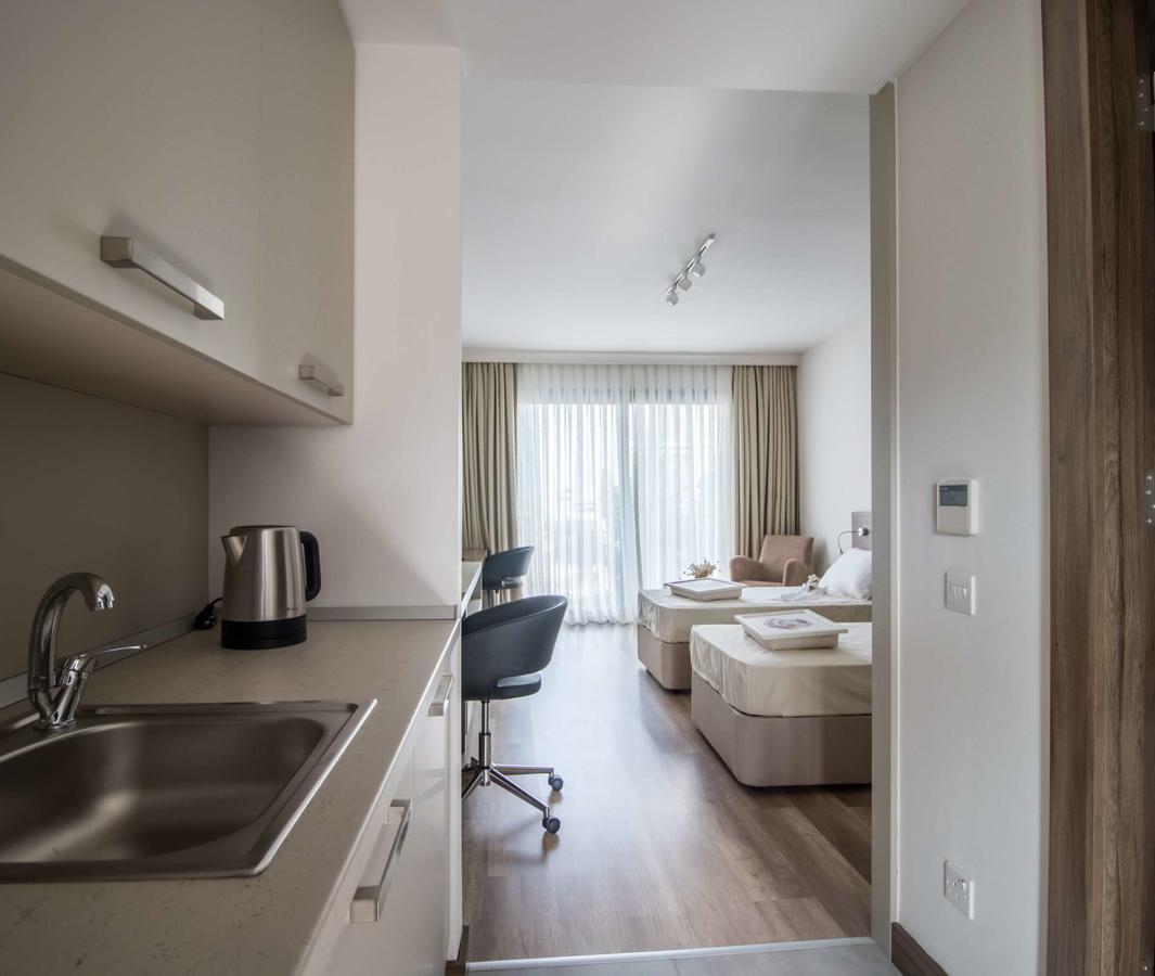 Lavanta Residence ไคริเนีย ภายนอก รูปภาพ