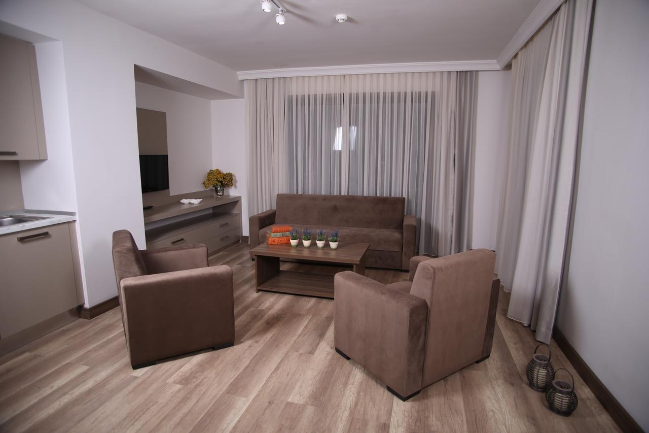 Lavanta Residence ไคริเนีย ภายนอก รูปภาพ