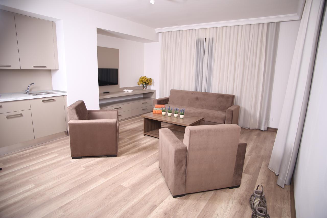 Lavanta Residence ไคริเนีย ภายนอก รูปภาพ